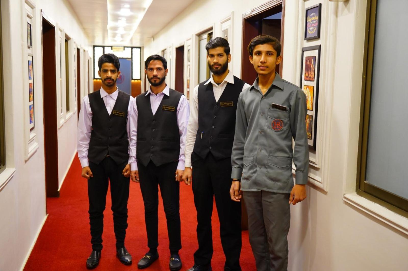 Hotel Red Line Islamabad Exterior photo